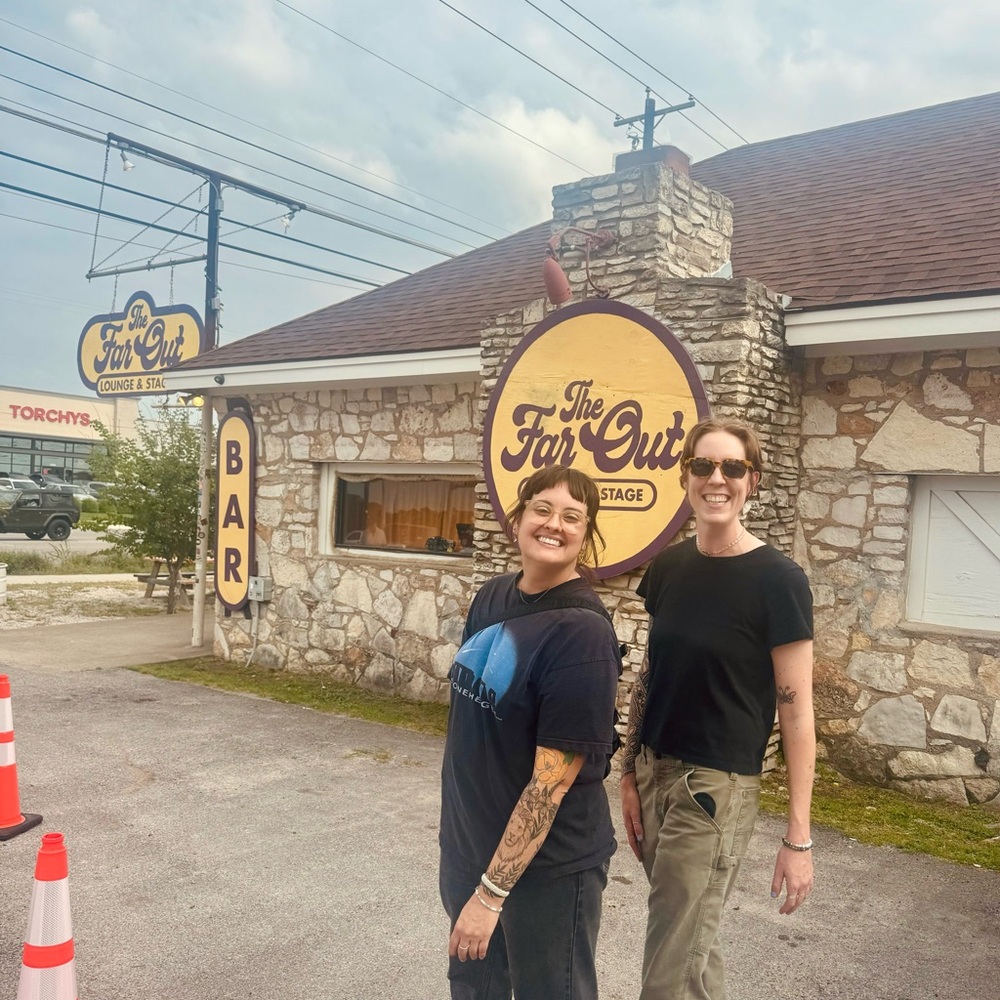 Meet your Posher, Makayla